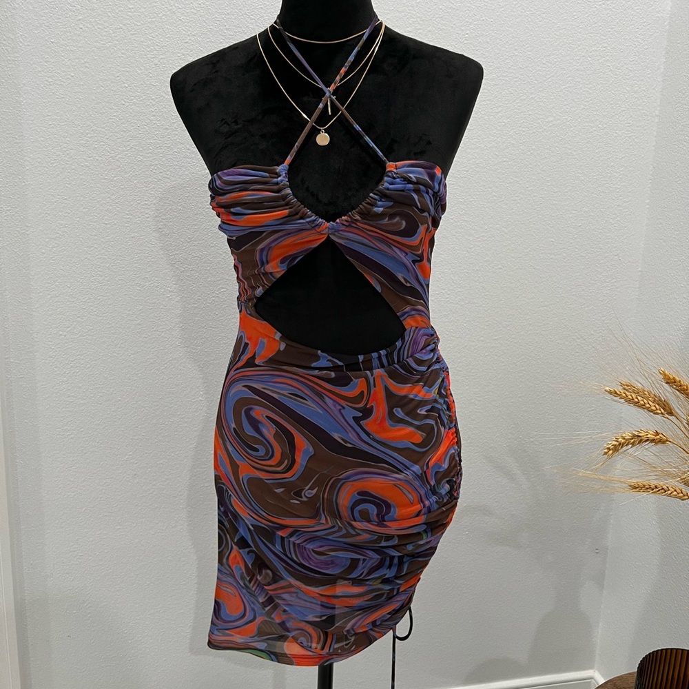 Body control dress